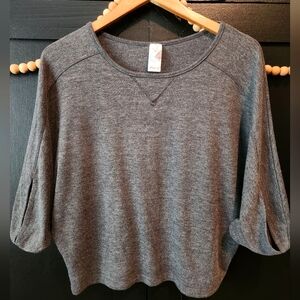 Women's Ginger G Gray Boxy Top~size M